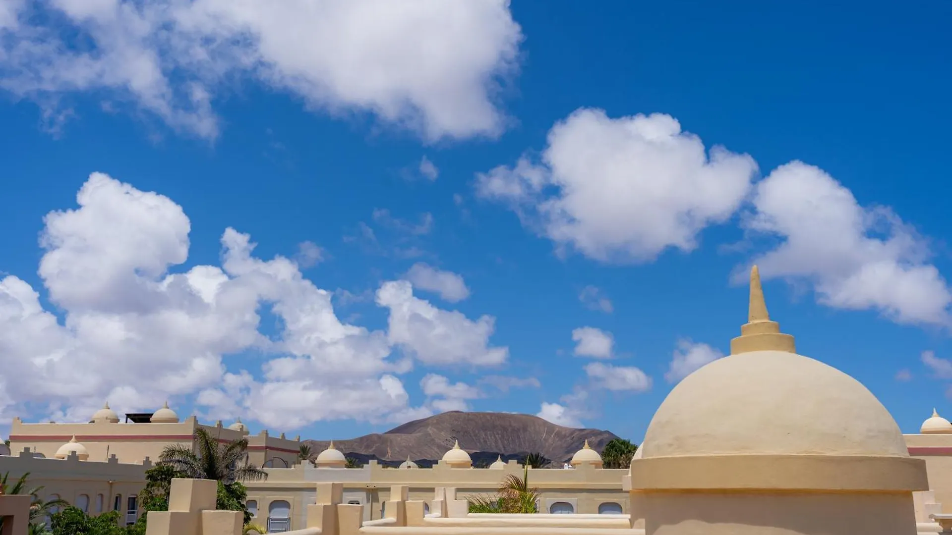 Apartamentos El Sultan Corralejo Villa