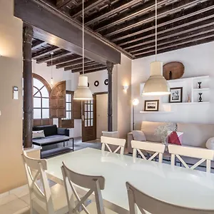 bns-dauro-suites.es-andalucia.com/
